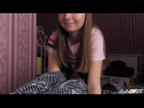 ❤️ Blondie duboko siše svoju drugu prijateljicu i dobiva spermu u usta ❤ Super porno kod nas bs.tvmarket.top ❌️